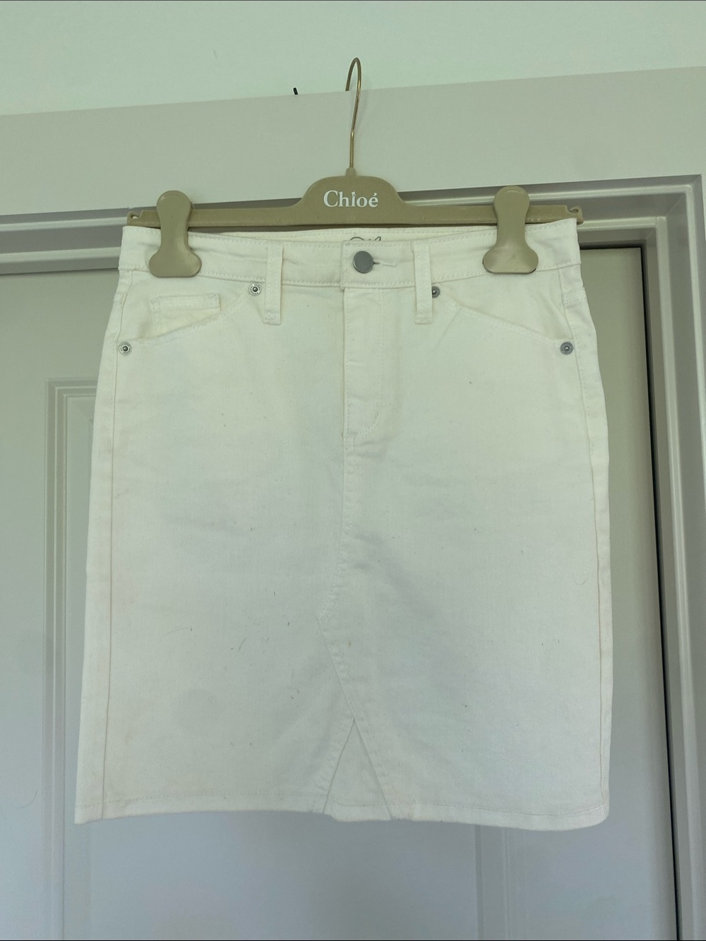 Universal Thread White Denim Pencil Skirt